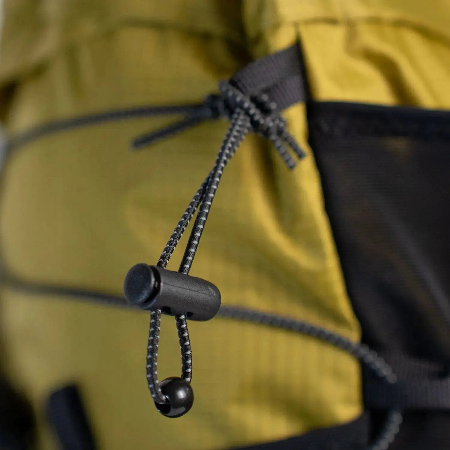 Summit Pack Traveler Hike Right