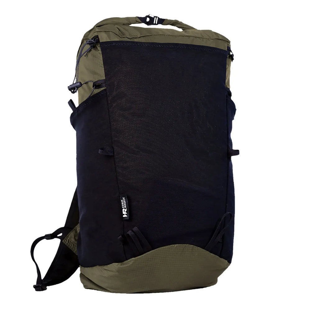 Summit Pack Traveler Hike Right